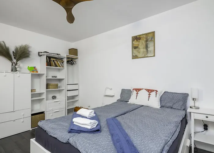 アパート Cozy 1bd Flat Close To The Center By Flat Mаnager